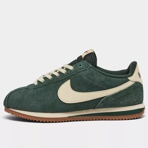 WOMEN'S NIKE CORTEZ VINTAGE SUEDE CASUAL SHOES 7.5